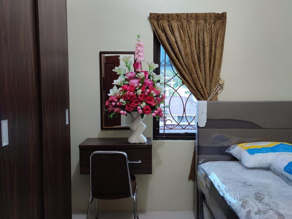 M1 Residence Manado Exterior foto